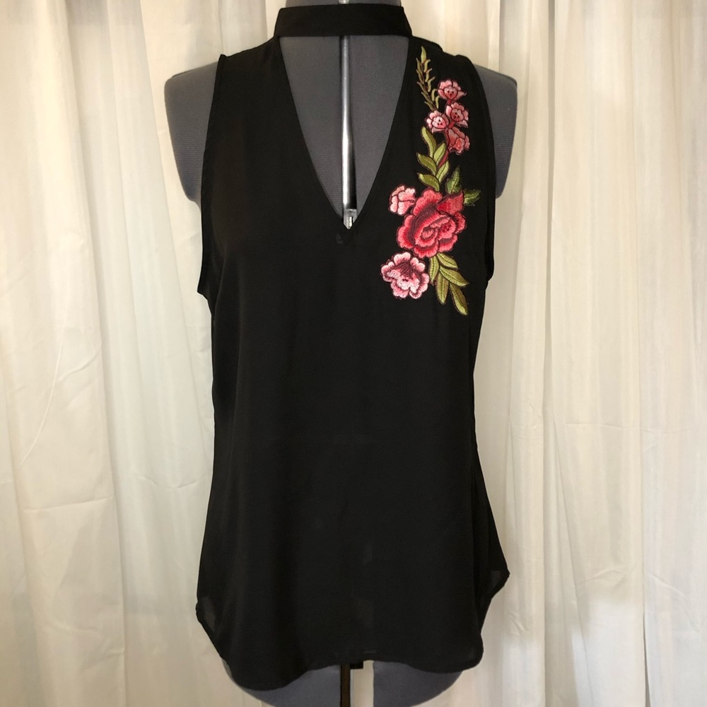 Candie’s High Neck Top Floral Embroidery Roses